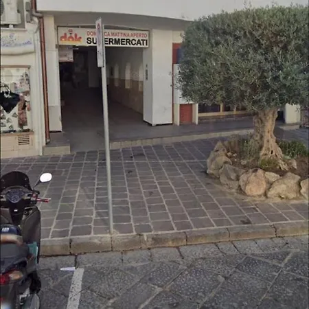 Il Fungo Di Lacco בית הארחה 4*